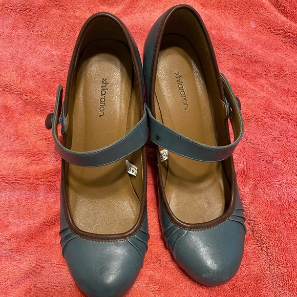 Xhilaration Shoes - Super cute, Mary Jane heel